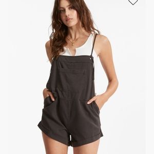 EUC Billabong Wild Pursuit Short-overall Off Black